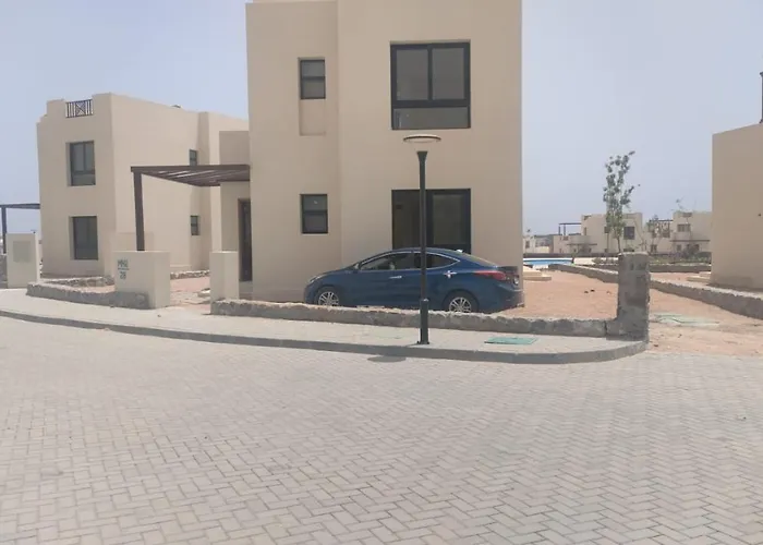 For On Your Own In Makadi Heights, Hurghada, Read Sea, Egypt *