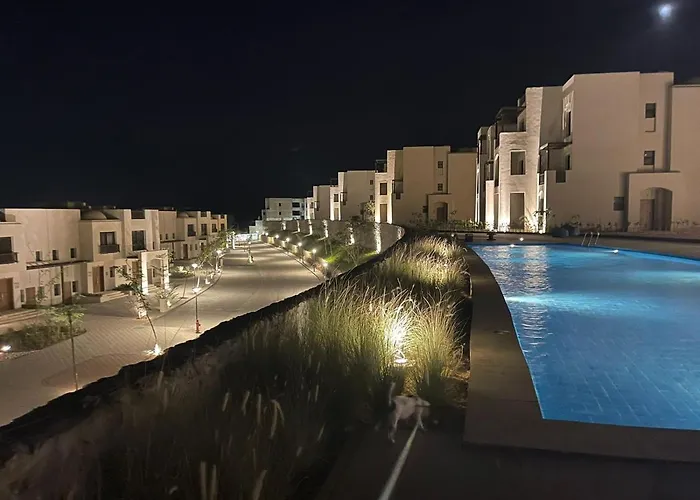 For On Your Own In Makadi Heights, Hurghada, Read Sea, Egypt Gurdaka