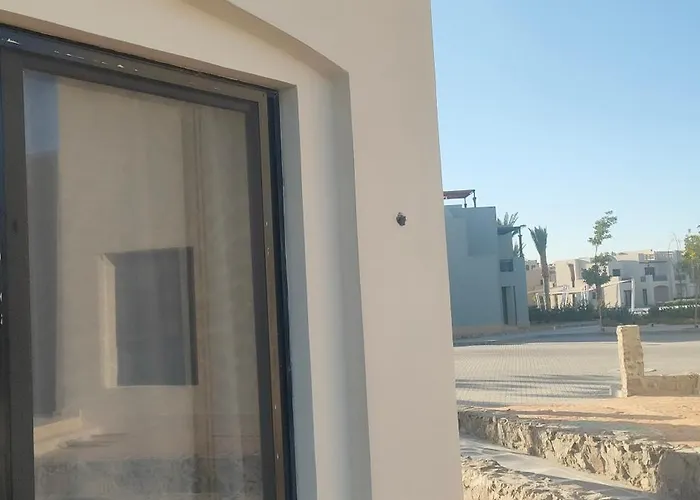 For On Your Own In Makadi Heights, Hurghada, Read Sea, Egypt * Gurdaka