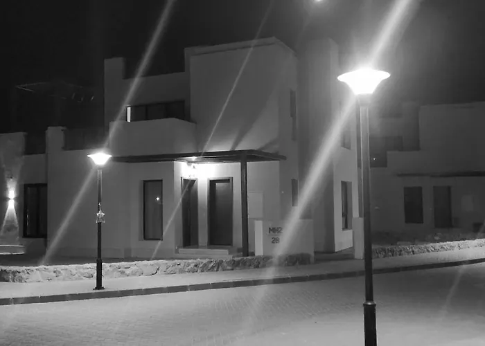 For On Your Own In Makadi Heights, Hurghada, Read Sea, Egypt * Gurdaka